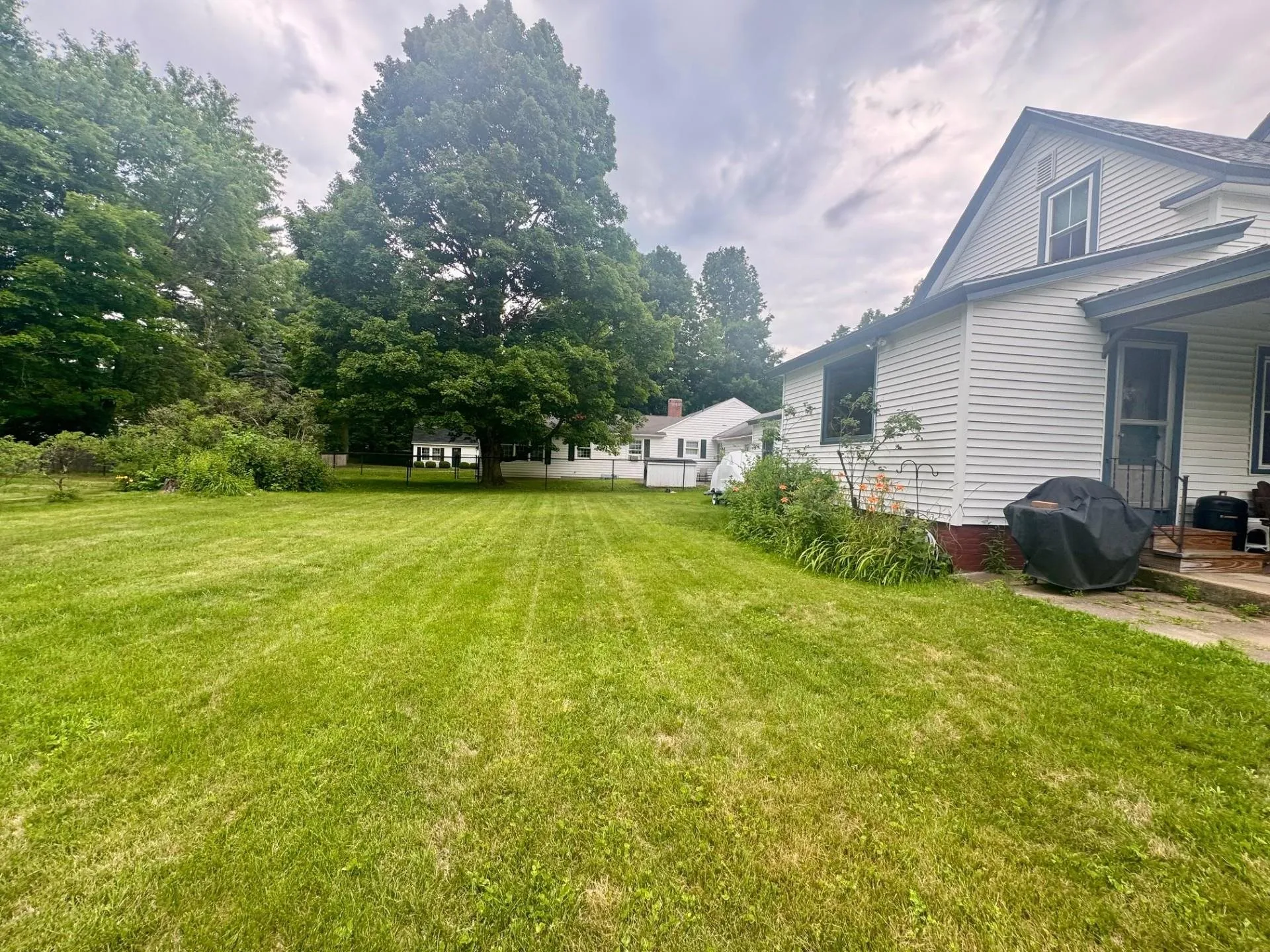 18 Blossom Street Keene NH 03431