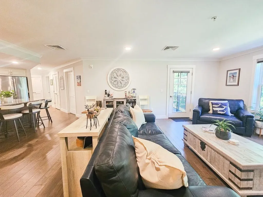 2075 Lafayette Road Portsmouth NH 03801