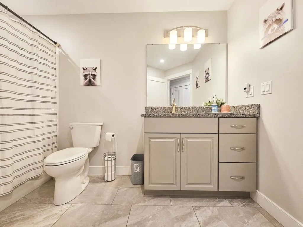 2075 Lafayette Road Portsmouth NH 03801