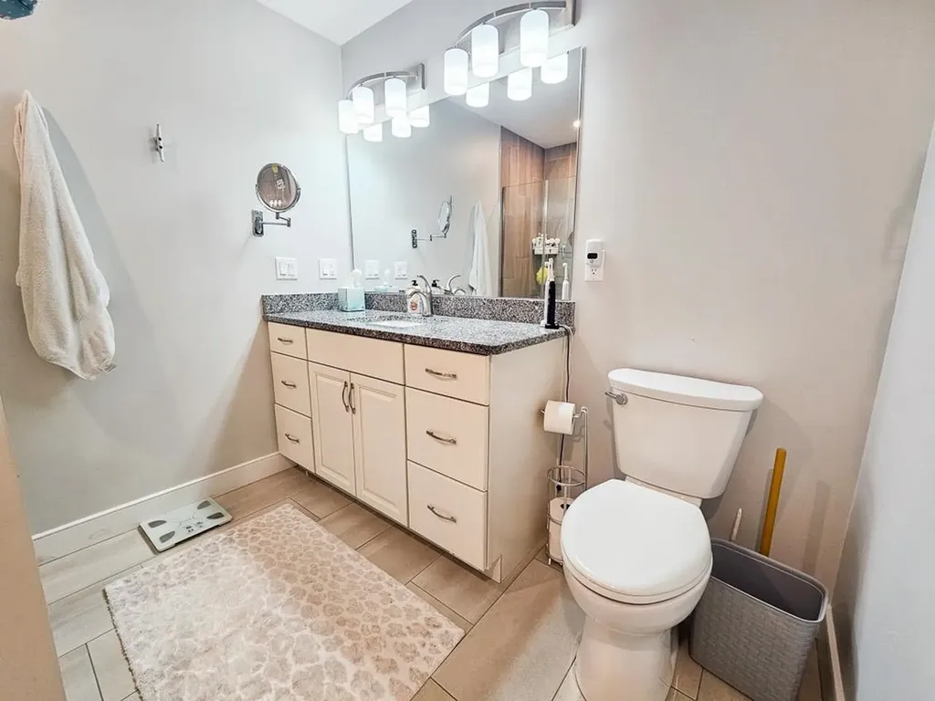 2075 Lafayette Road Portsmouth NH 03801