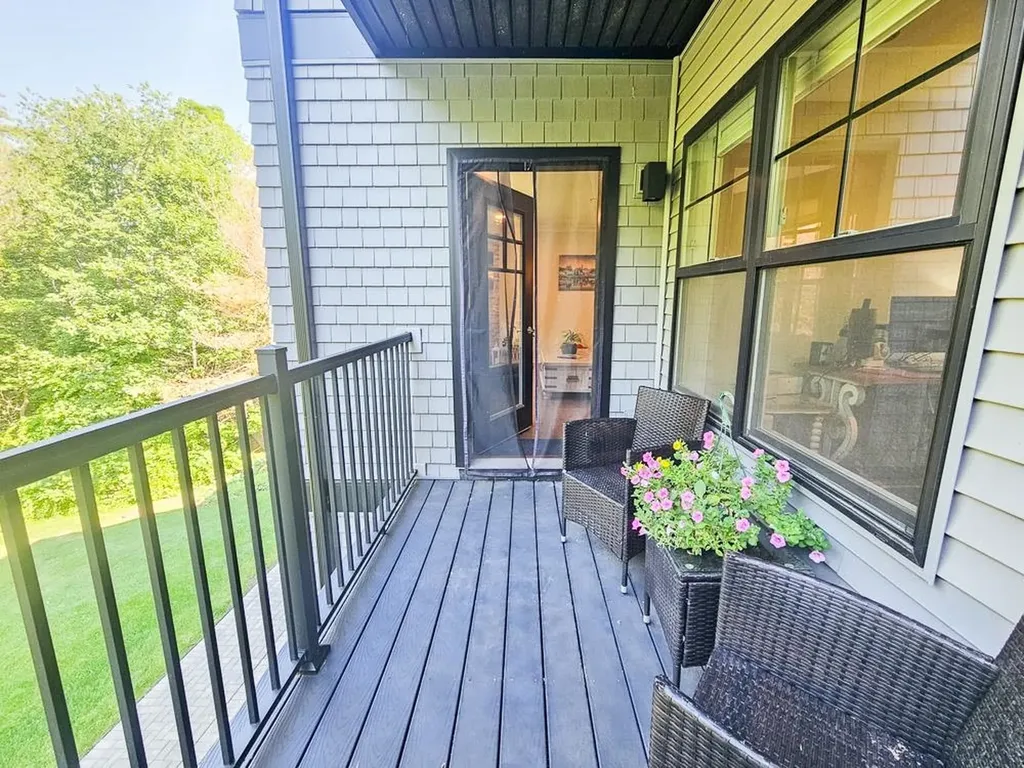 2075 Lafayette Road Portsmouth NH 03801