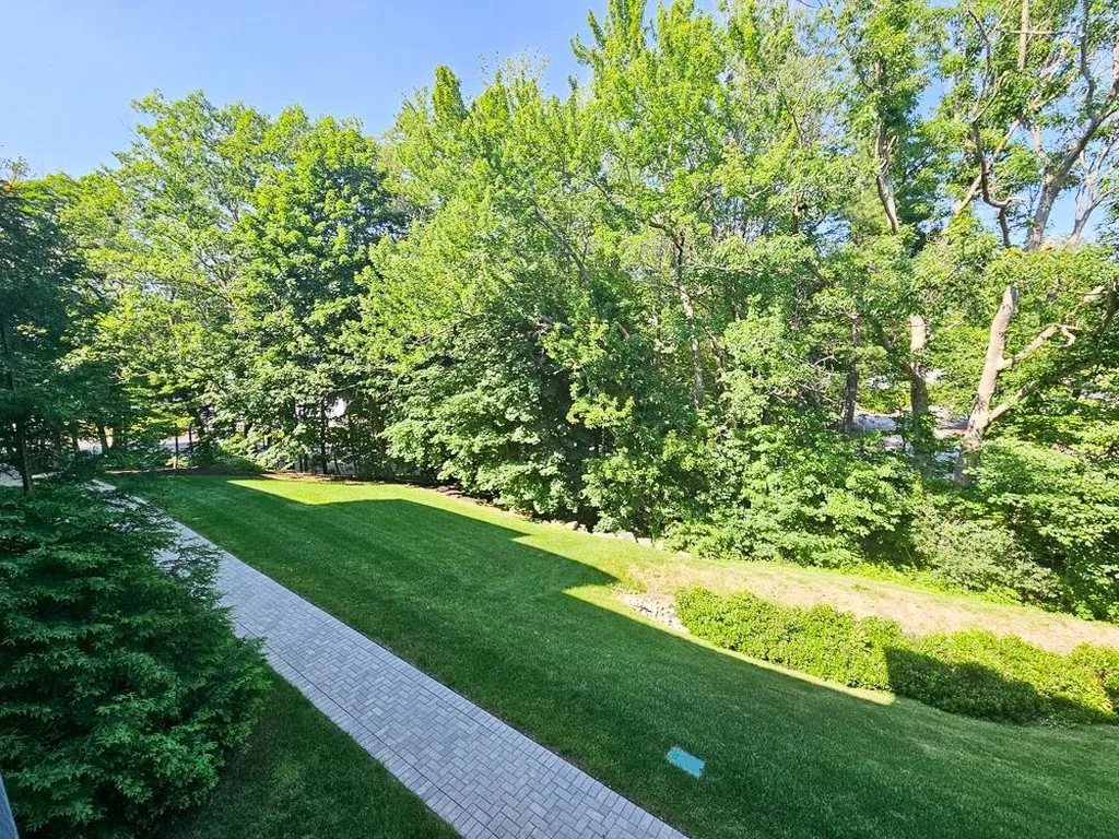 2075 Lafayette Road Portsmouth NH 03801