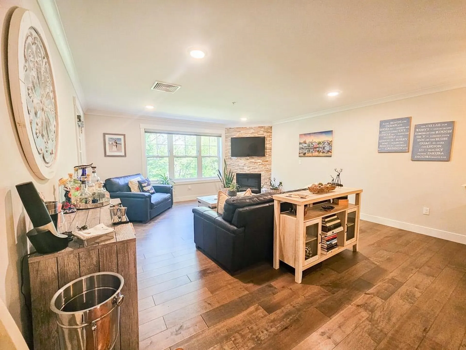 2075 Lafayette Road Portsmouth NH 03801