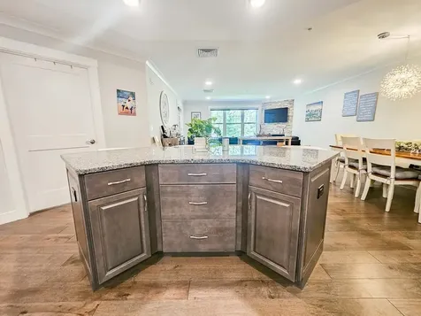 2075 Lafayette Road Portsmouth NH 03801