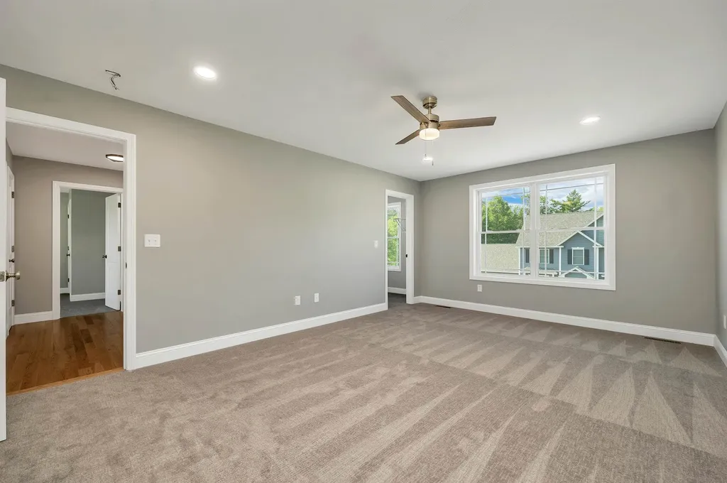 6 Shelburne Lane Concord NH 03301