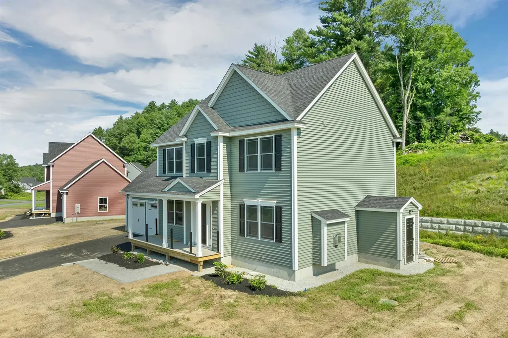 6 Shelburne Lane Concord NH 03301