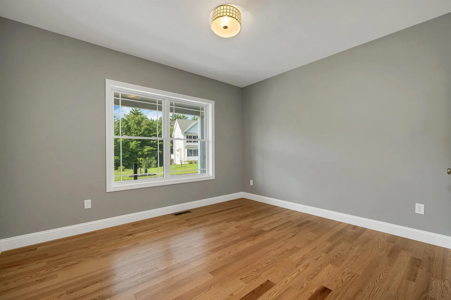 6 Shelburne Lane Concord NH 03301