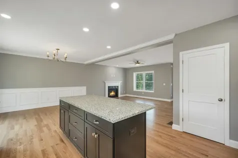 6 Shelburne Lane Concord NH 03301