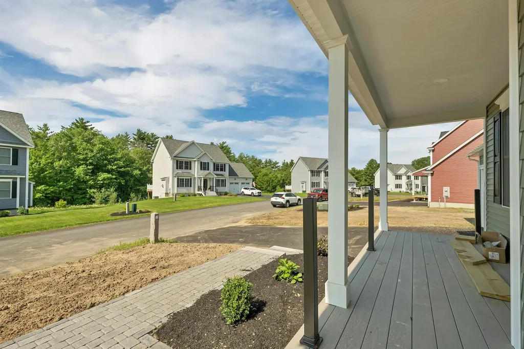 6 Shelburne Lane Concord NH 03301