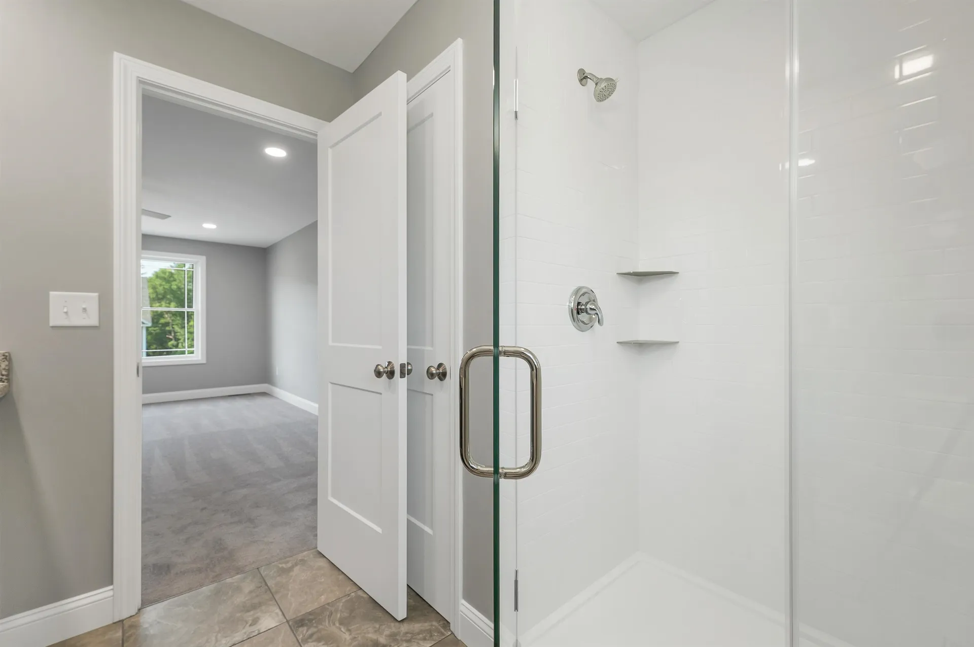 6 Shelburne Lane Concord NH 03301
