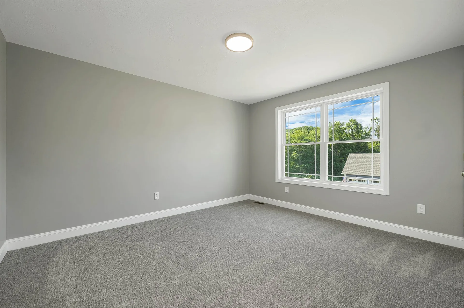6 Shelburne Lane Concord NH 03301