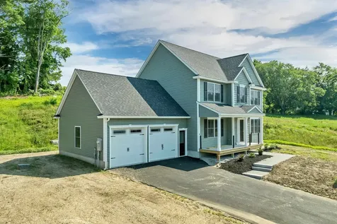 6 Shelburne Lane Concord NH 03301