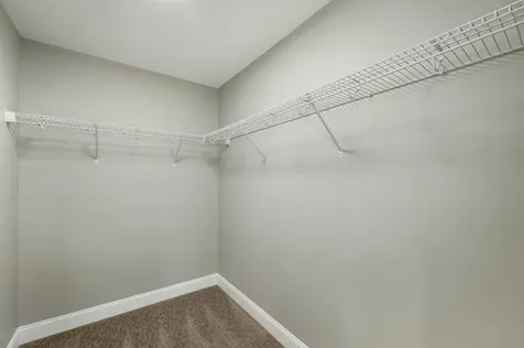6 Shelburne Lane Concord NH 03301
