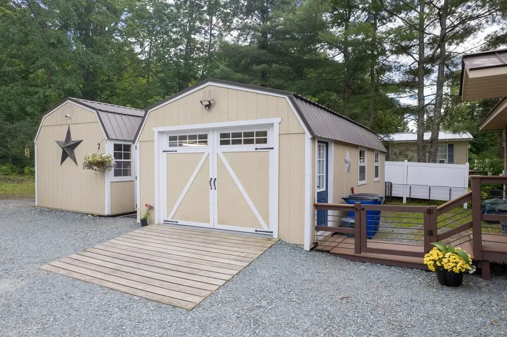 2996 Rte 30 N Castleton VT 05732