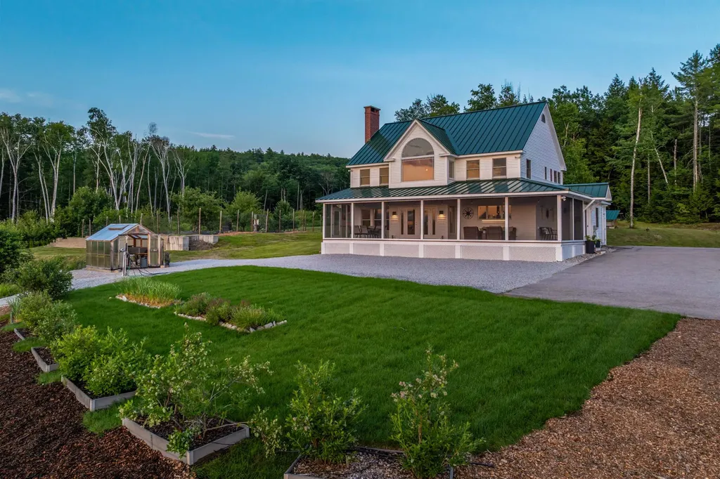154 Rock Farm Lane Madison NH 03849