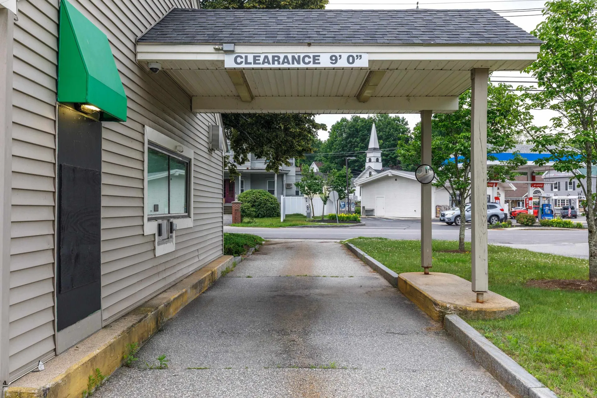 884 Main Street Hopkinton NH 03229