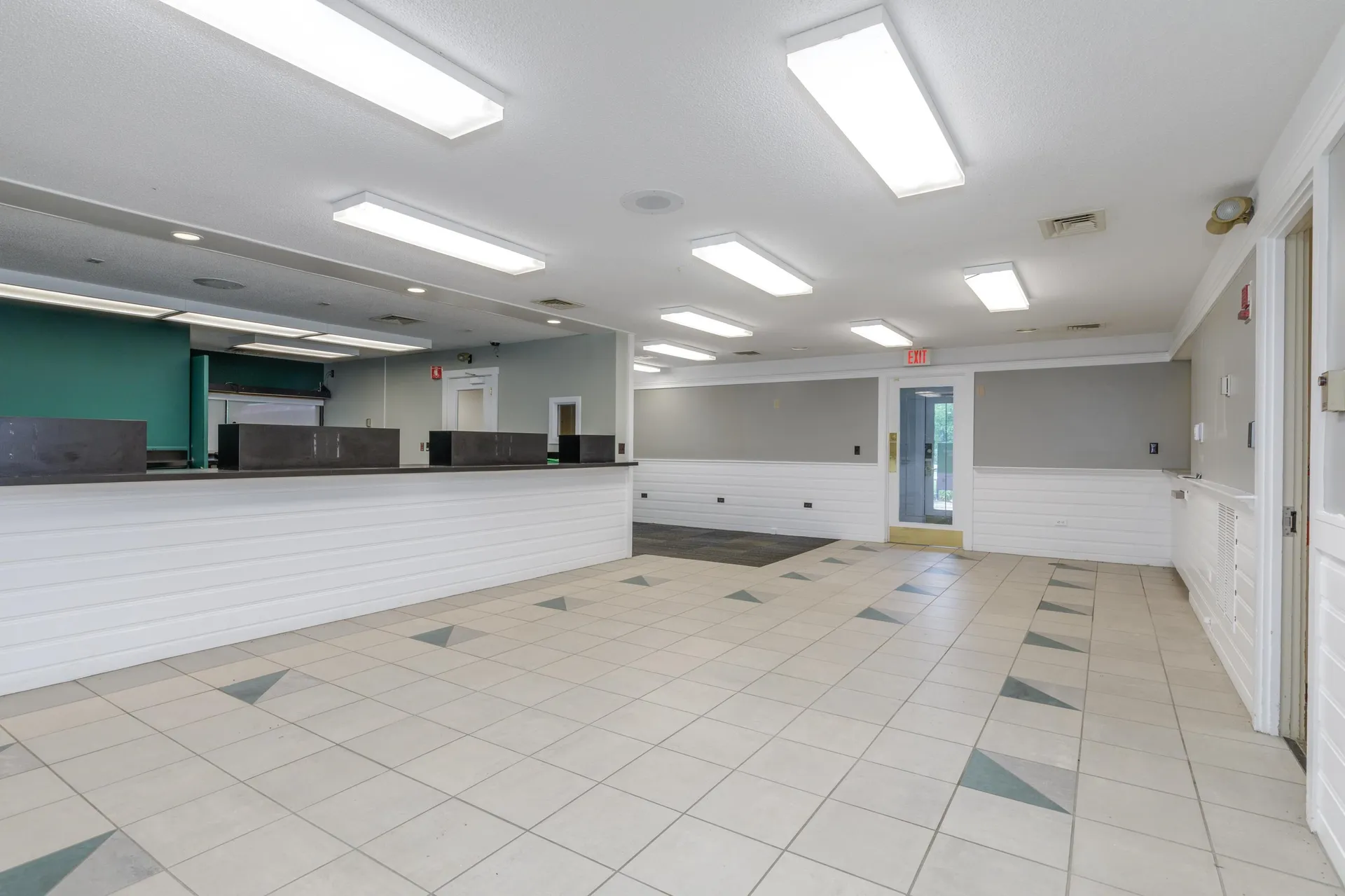 884 Main Street Hopkinton NH 03229