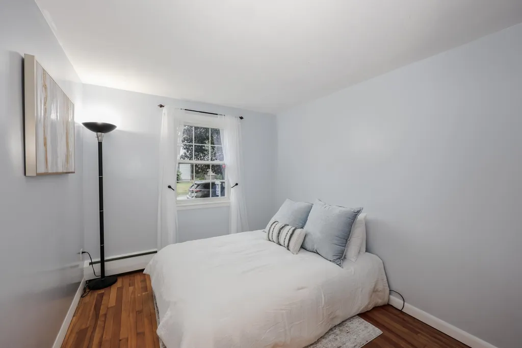 3 Sioux Avenue Nashua NH 03063