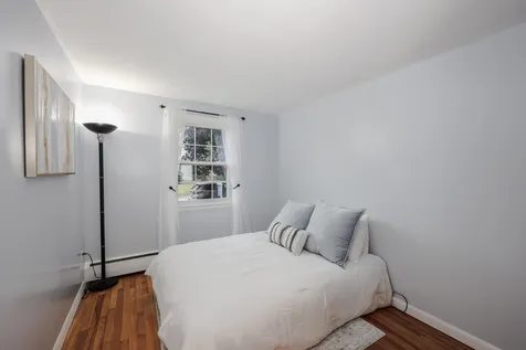 3 Sioux Avenue Nashua NH 03063
