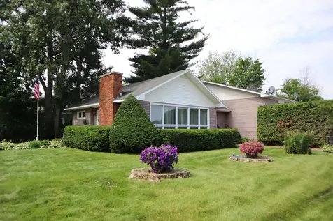 21 Mott Street Alburgh VT 05440