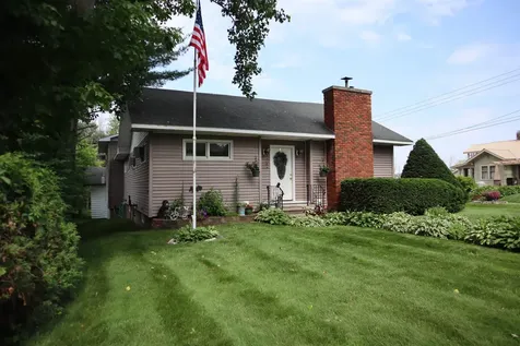 21 Mott Street Alburgh VT 05440
