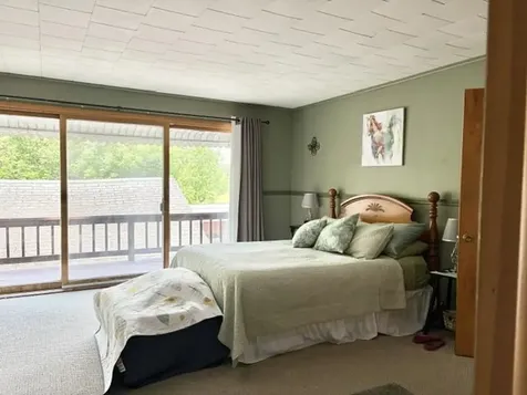 21 Mott Street Alburgh VT 05440