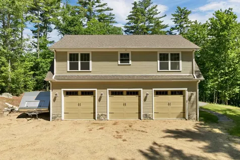 41 Beaver Pond Road Moultonborough NH 03254