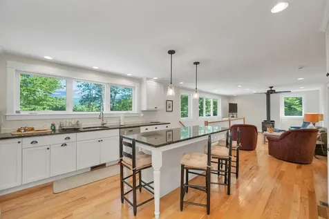 41 Beaver Pond Road Moultonborough NH 03254