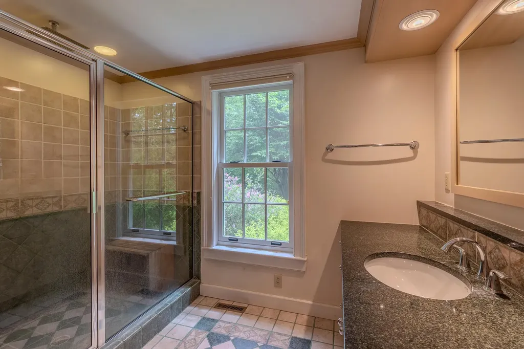 223 Coach Road Chester VT 05143