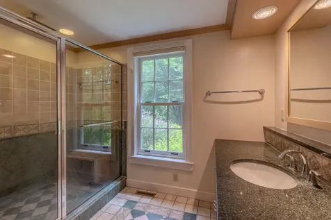 223 Coach Road Chester VT 05143