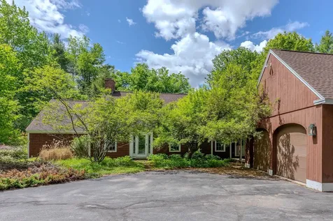 223 Coach Road Chester VT 05143
