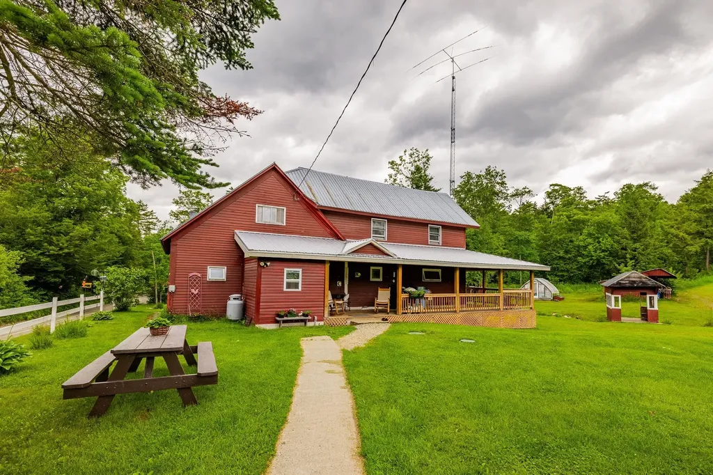 154 Dickey Road Newbury VT 05086