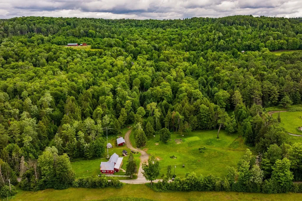 154 Dickey Road Newbury VT 05086