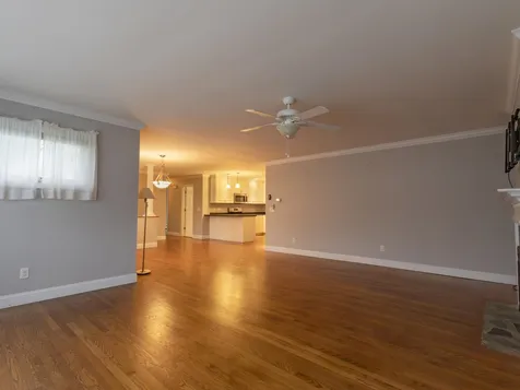 42 Suburban Square South Burlington VT 05403