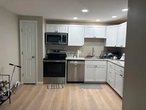 1711 White Cedar Boulevard Portsmouth NH 03801