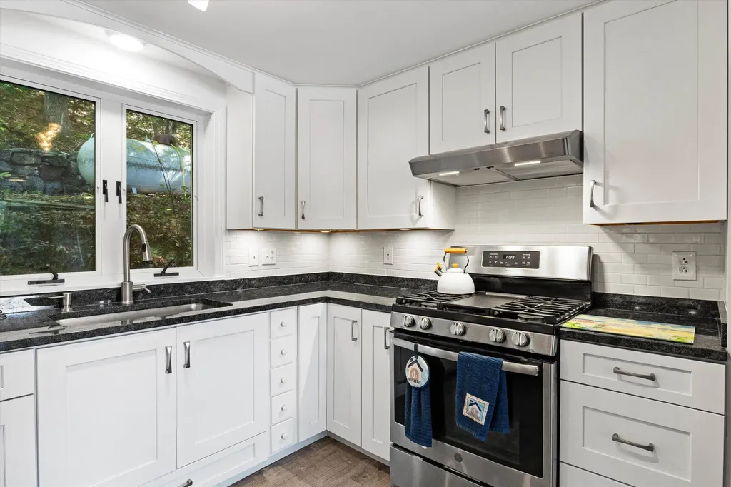 60 Wheelers Cove Antrim NH 03440