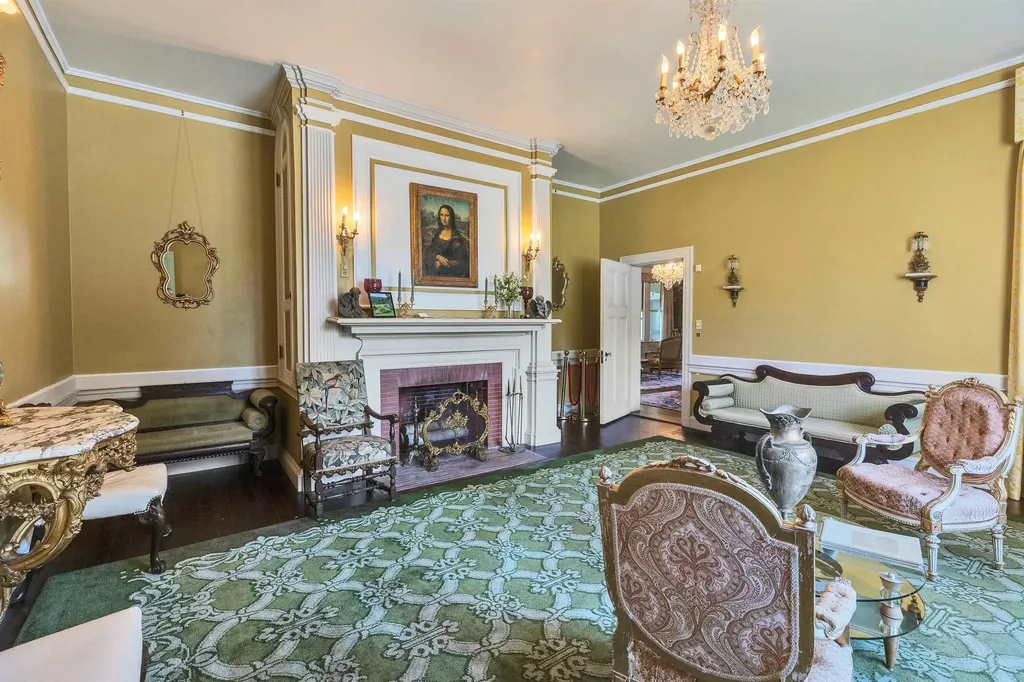 4 Windmill Hill Road Dublin NH 03444