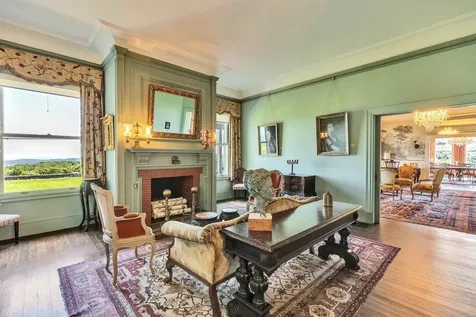 4 Windmill Hill Road Dublin NH 03444