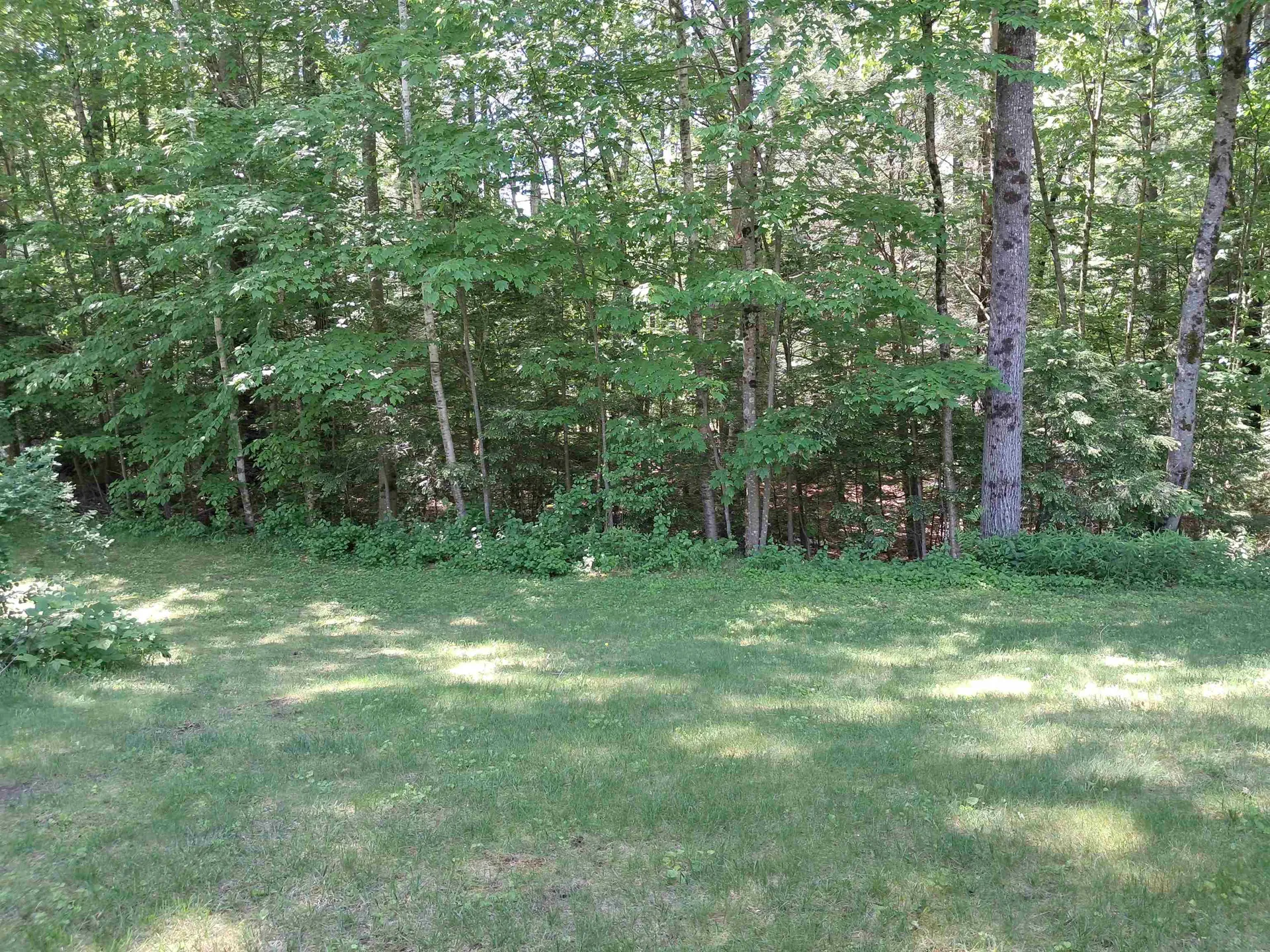 4 Sterling Way Hudson NH 03051