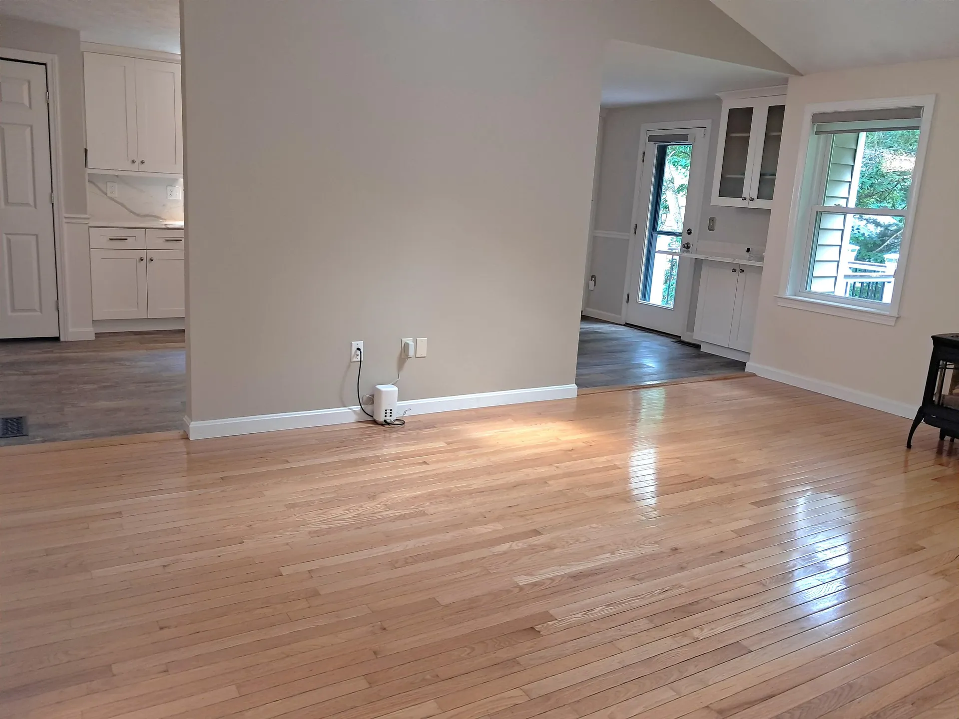 4 Sterling Way Hudson NH 03051