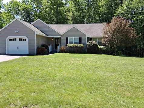 4 Sterling Way Hudson NH 03051