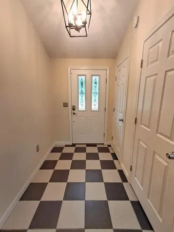 4 Sterling Way Hudson NH 03051