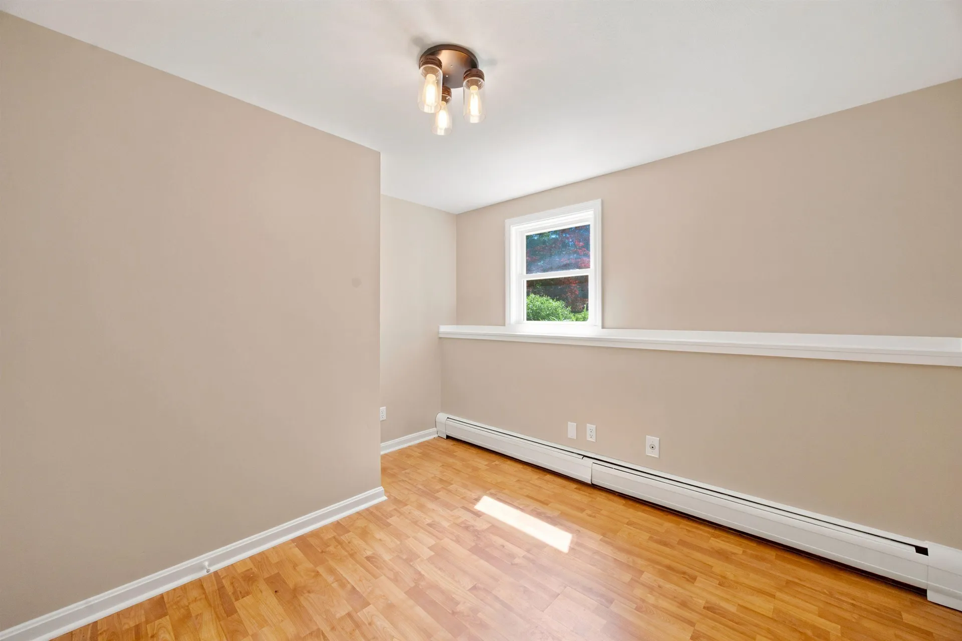 3 Ridgewood Drive Kingston NH 03848