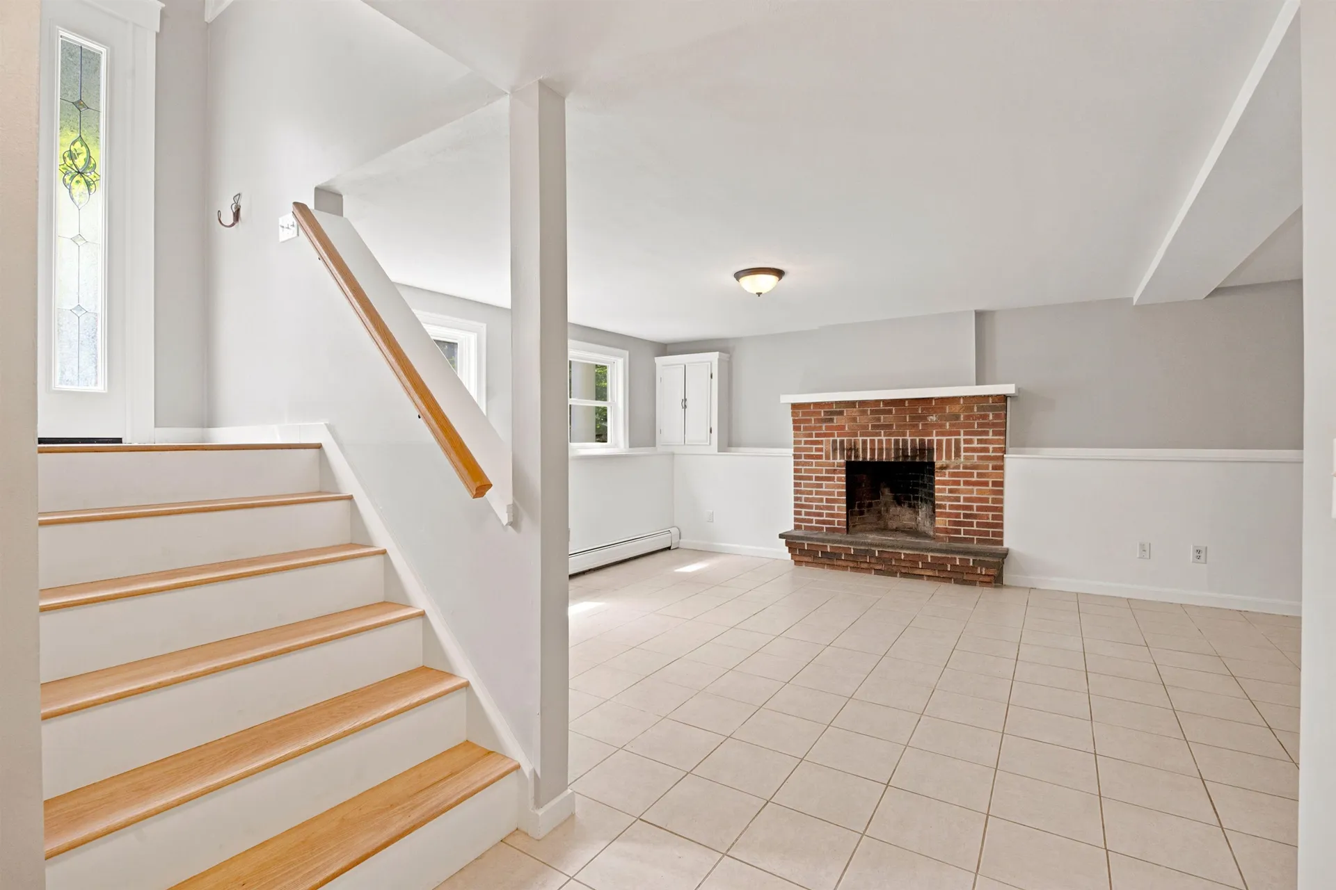 3 Ridgewood Drive Kingston NH 03848