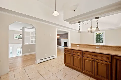 3 Ridgewood Drive Kingston NH 03848