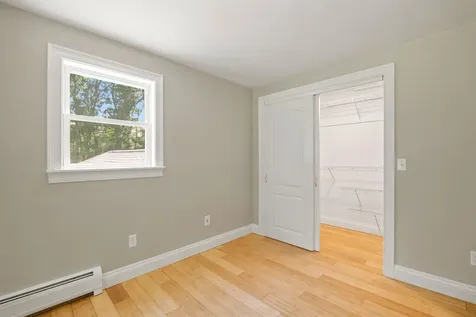 3 Ridgewood Drive Kingston NH 03848
