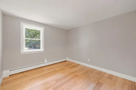 3 Ridgewood Drive Kingston NH 03848