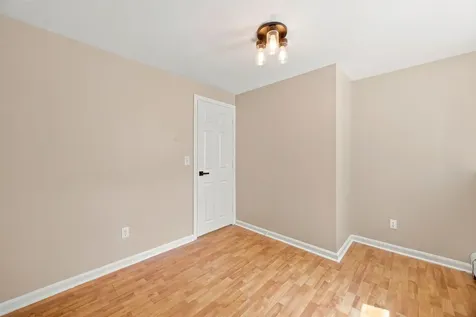 3 Ridgewood Drive Kingston NH 03848