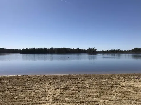 3 Ridgewood Drive Kingston NH 03848