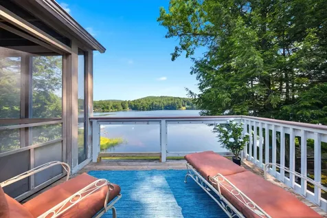 54 Emerald Drive Hillsborough NH 03244